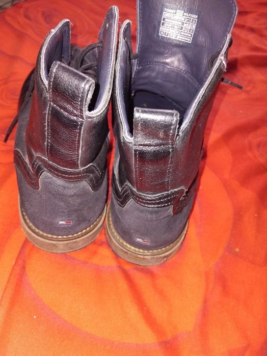 Tommy Hilfigier elevated tall leather boots