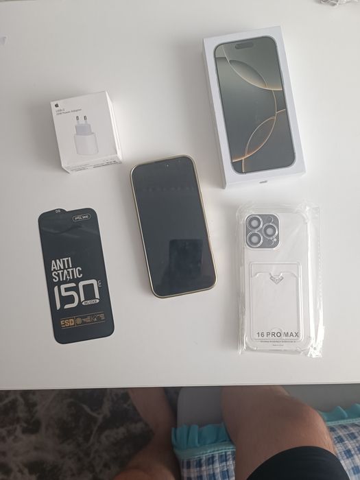 iPhone 16 pro  новый