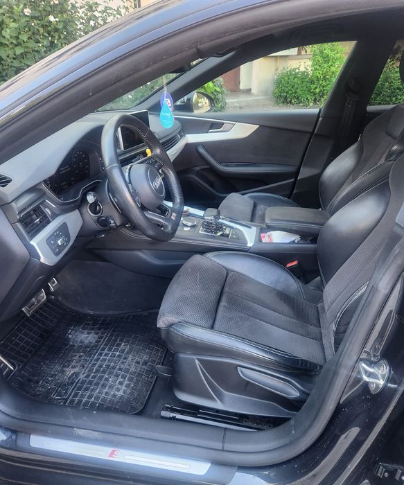 Audi A5 ,an de fabricație 2019