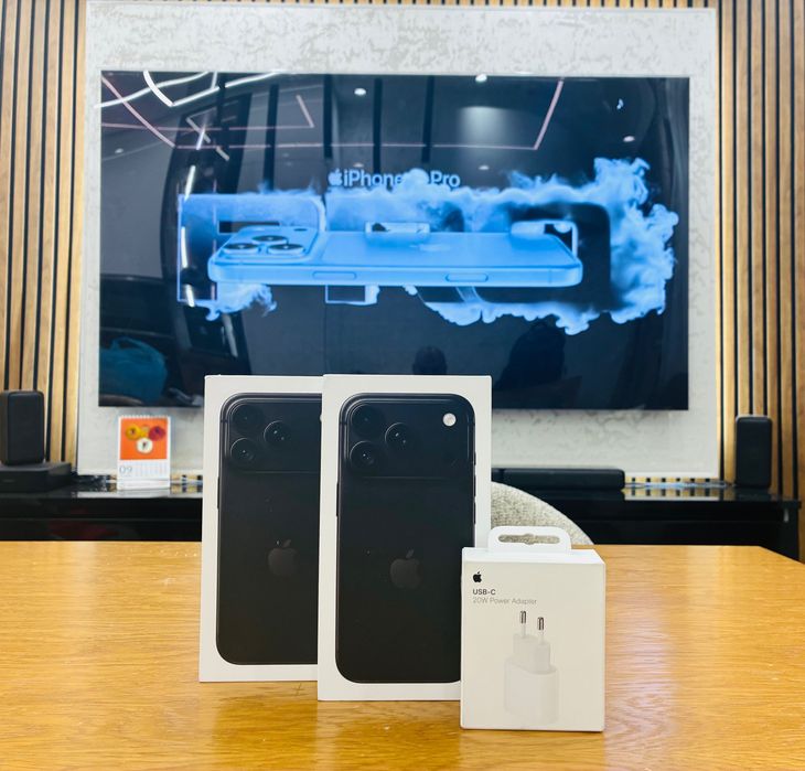 Нови iPhone 18 Pro 25GB Burgundy Европейски