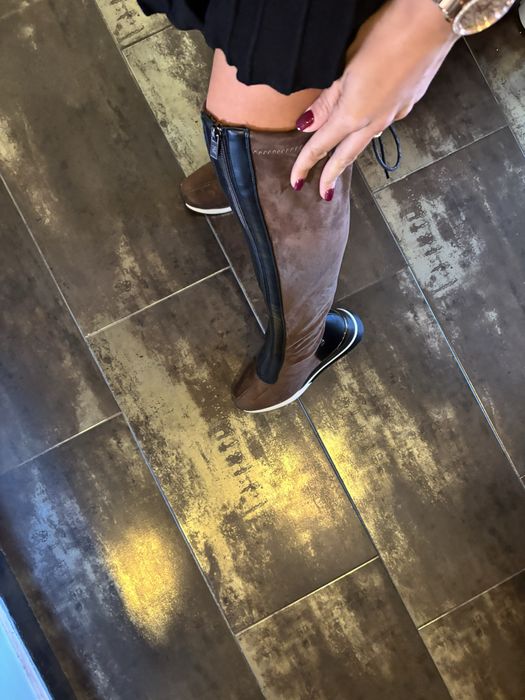 TWINSET,ботуши Mustang 39ти номер