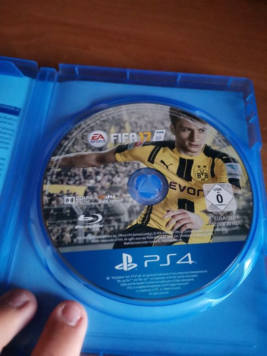 Vand  sau schimb fifa17 ps4