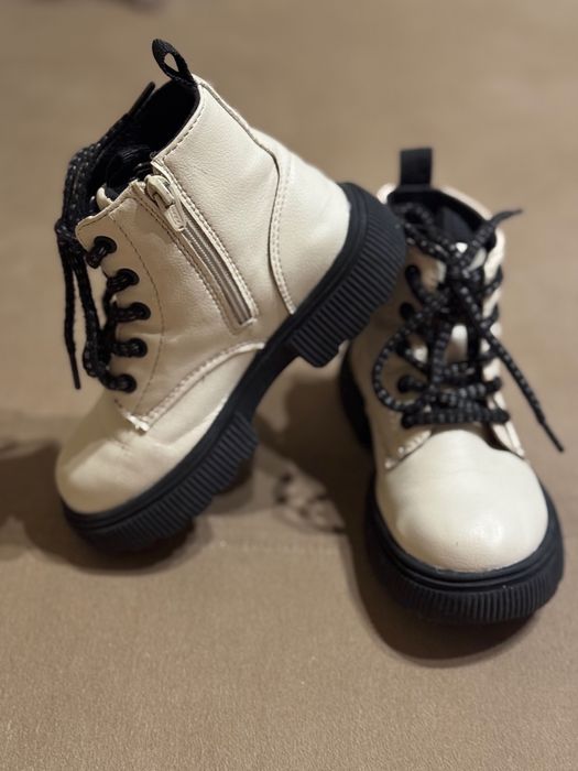 Детская обувь  и детские вещи Zara