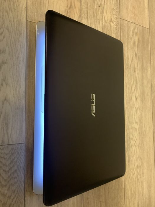 Продам ноутбук Asus