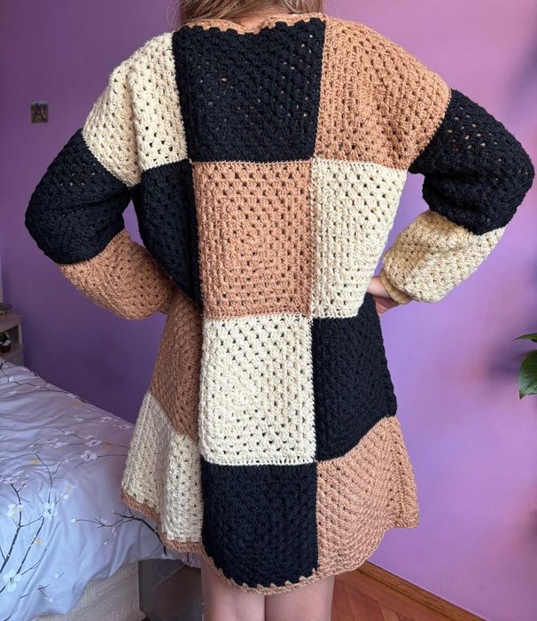 Cardigan crosetat pentru toamna