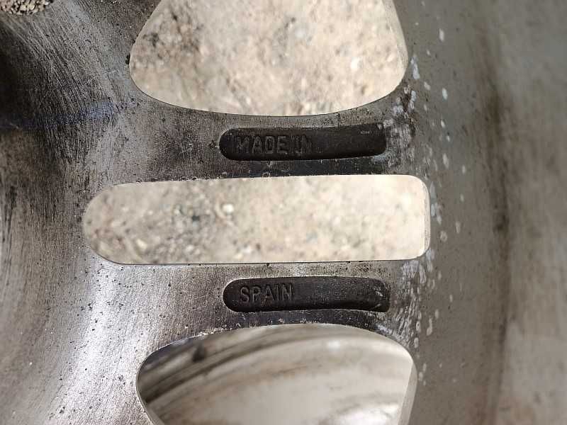Продам оригинальные легкосплавные диски "Ronal" на Ford Focus