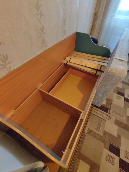 продам кровать 190Х86