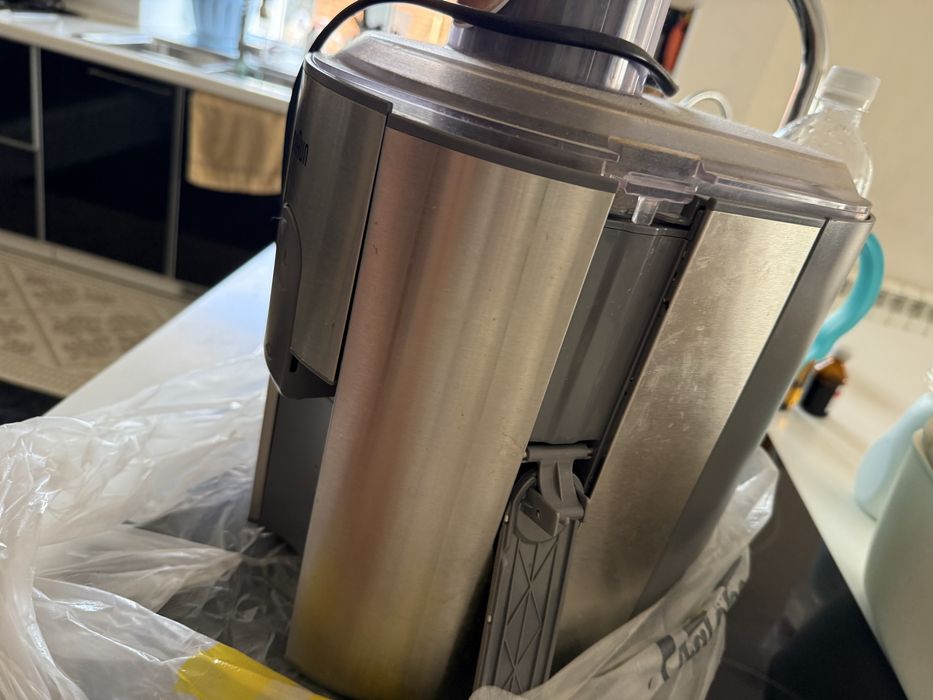 Продам соковыжималку