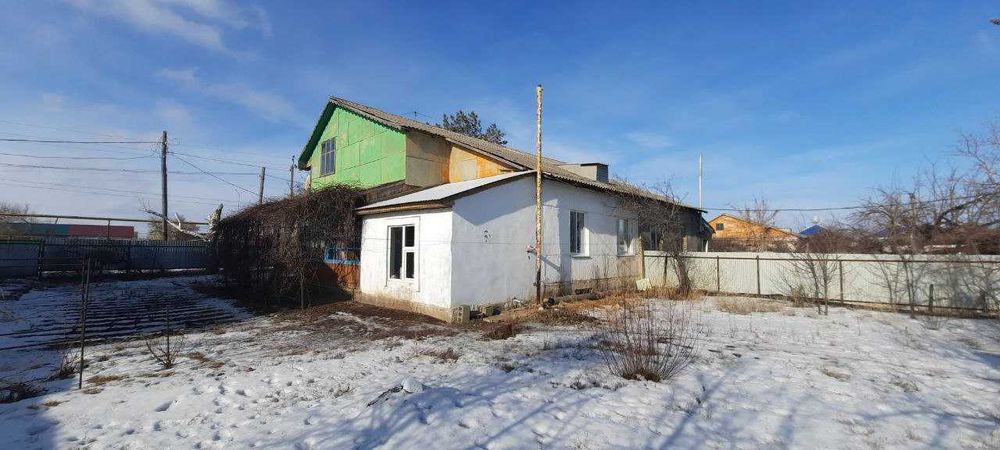 Продаётся дом в п. Подстёпное вдоль трассы