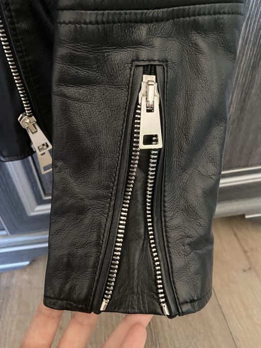 Кожаная куртка