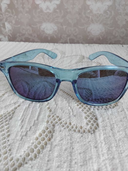 Слънчеви очила с голяма УВ защита