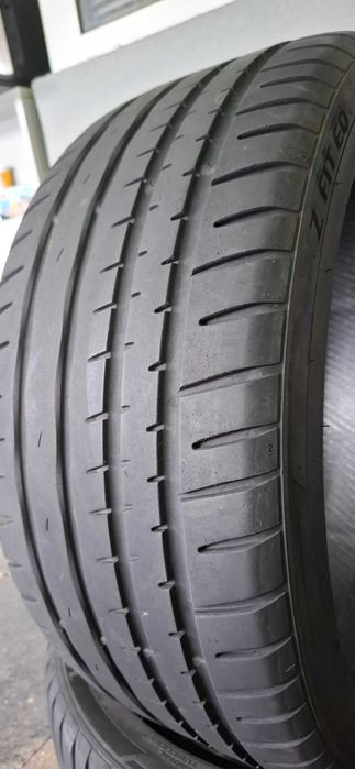 2бр. 245/40/19 Laufenn 6.3mm грайфер, дот 22г. Предлагаме монтаж--