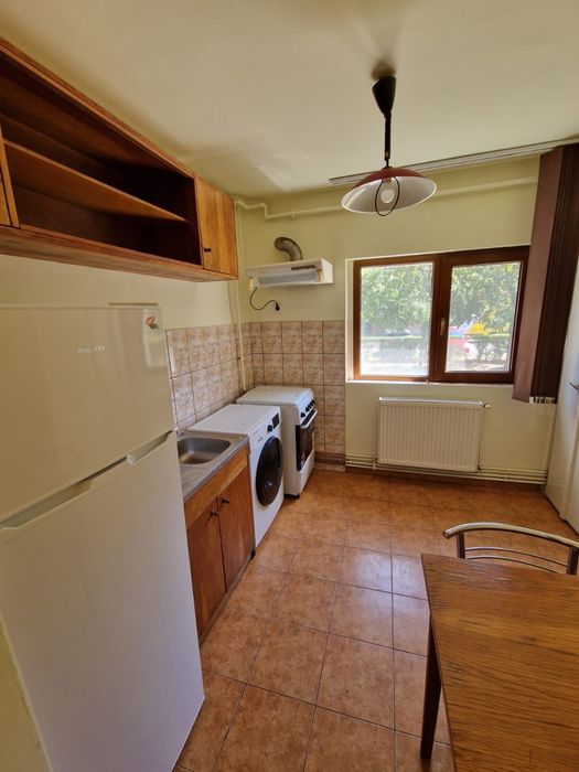 Proprietar închiriez apartament zona Steaua