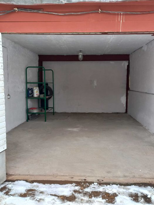 Гараж кооператив "Дружба" продам