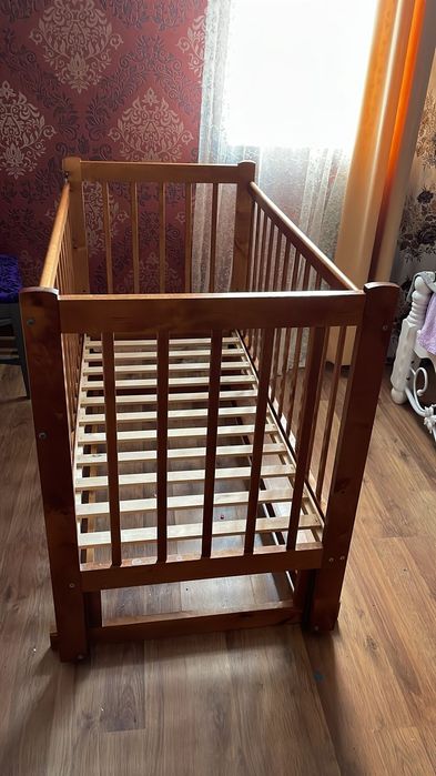 Продаётся кроватка.