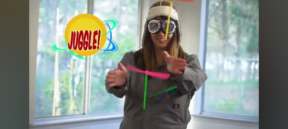 Продается игрушка вертолет (пропеллер)