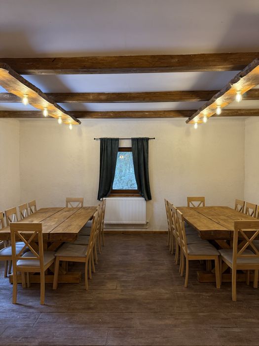 Finisaje cabane și construcții din lemn – placări, dulgherie, mobilier