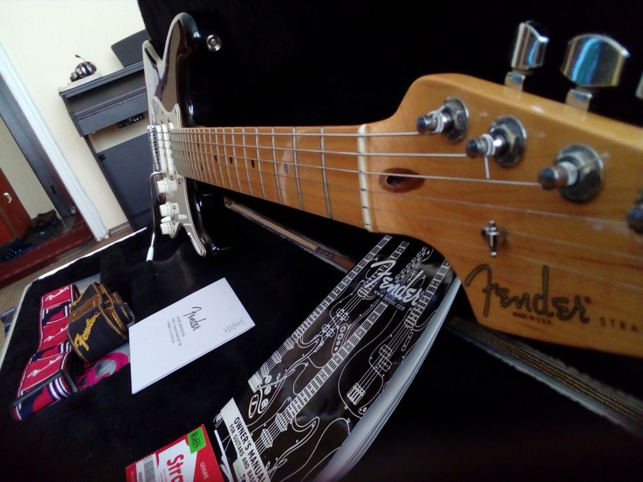 Fender American standard Stratocaster 2008 g.