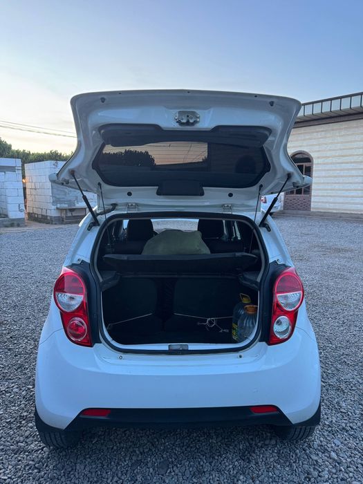 Spark sotiladi holati yaxshi