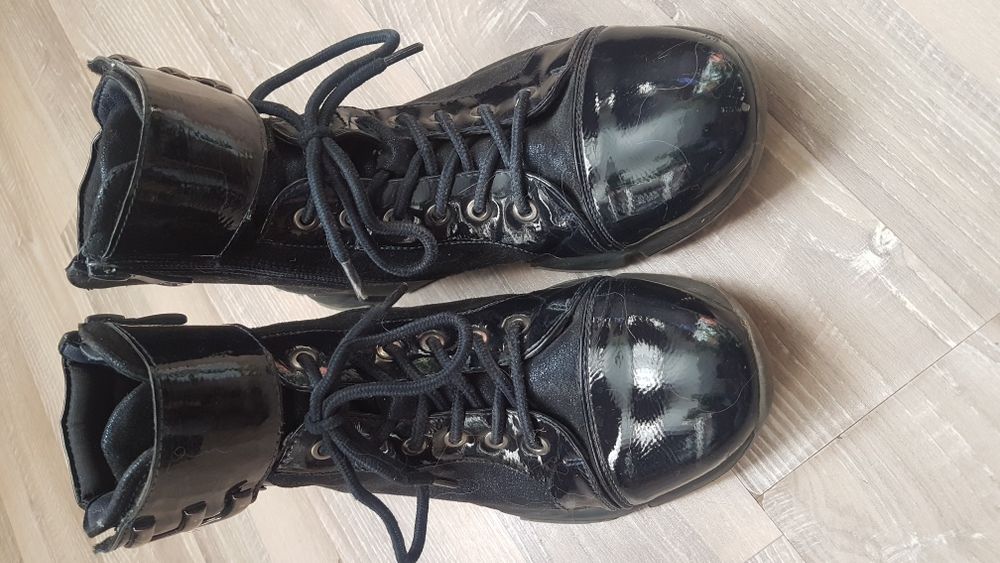 Ботинки для девочки