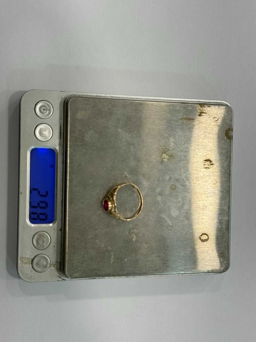 Дамски златен пръстен 2,98 г 14к