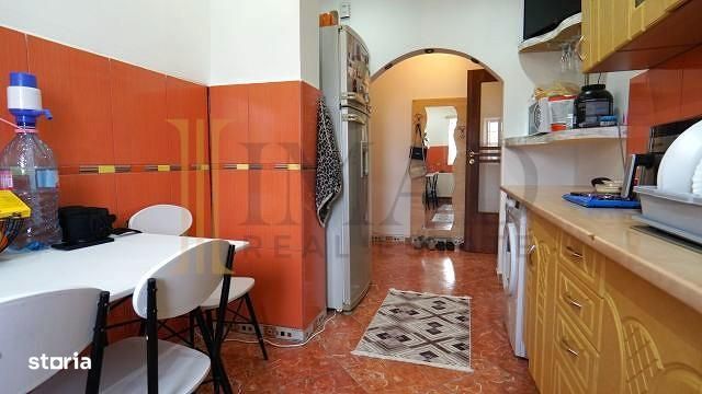 Apartament 2 camere de vânzare – Micro 9, Târgoviște –