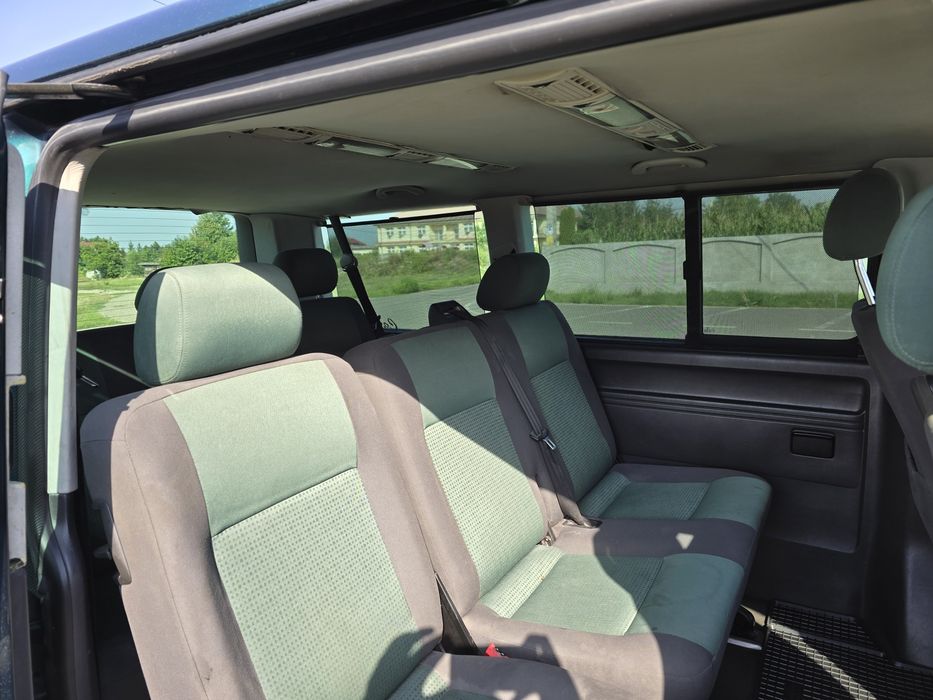 Vw t5 8 locuri caravelle