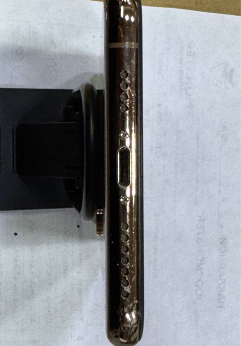 Iphone xs max yaxwi xolatlik