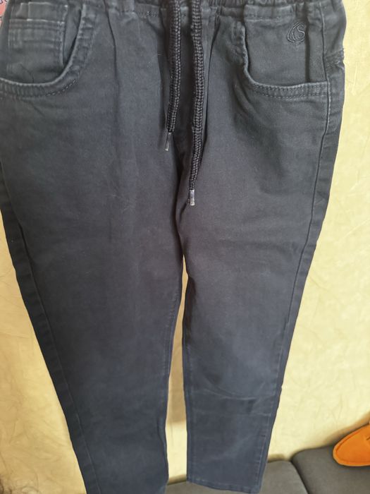 Школьная форма, пакет вещей все за 5000 тыс