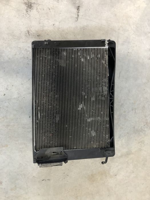 Радиатори/ перка БМВ Ф01, 730д (radiatori BMW F01, 730D)