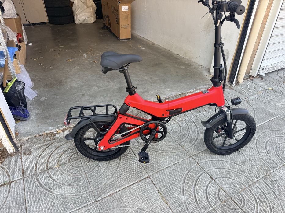Продавам елекреически велосипед 16"