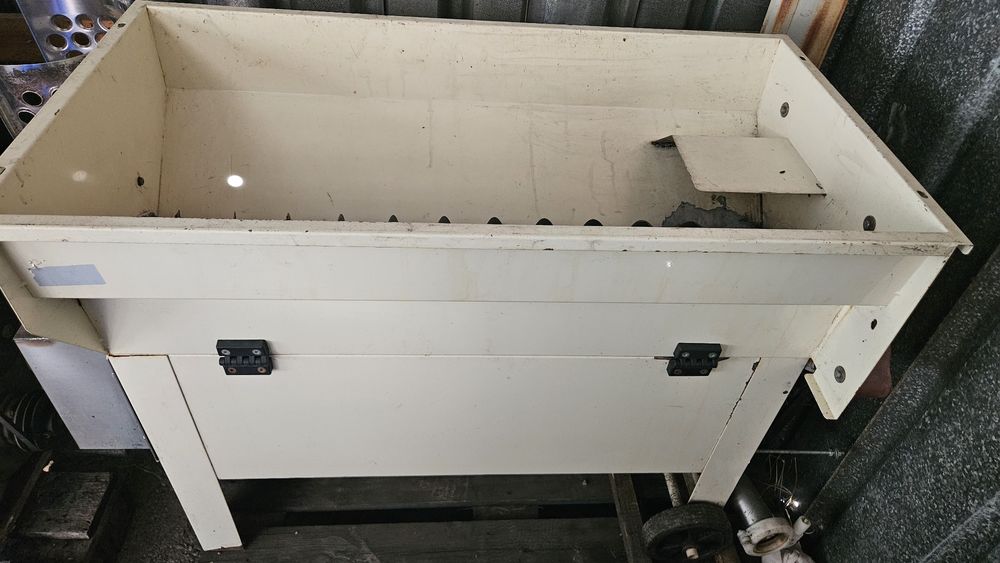 Гроздомелачка,машина за смилане на грозде