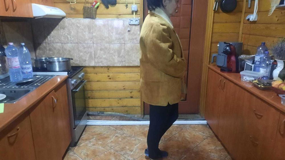 Cojoc original din piele de oaie- Shearling, mărimea 42, muștar