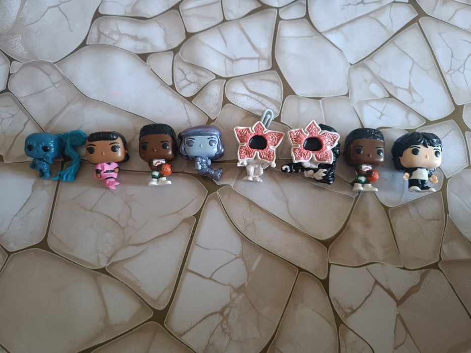 Фигурки Киндер Джой