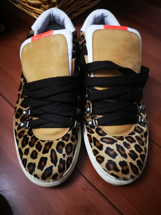 Vand adidași DSQUARED originali
