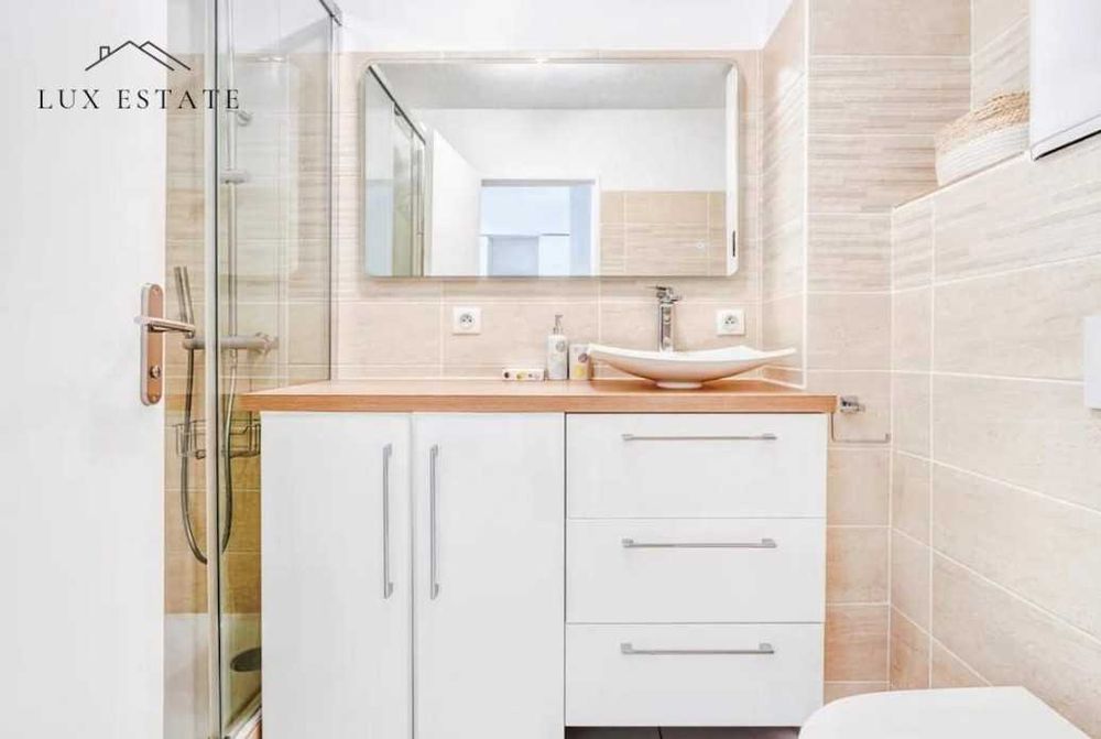 Продава се Двустаен апартамент в София, Младост 4 - 70 кв.м за 2008 €/кв.м - Снимка #3