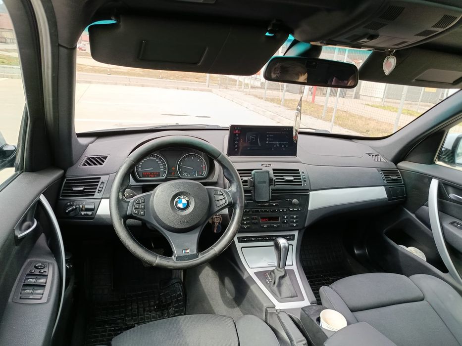 Vînd Bmw x3 3.0d