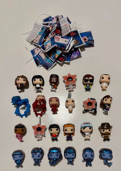 Set complet Stranger Things Kinder joy