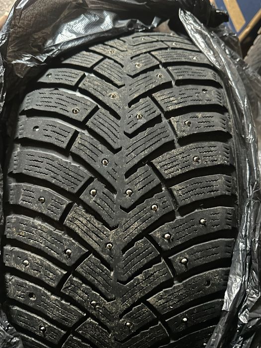 Продам шины Nexen R18