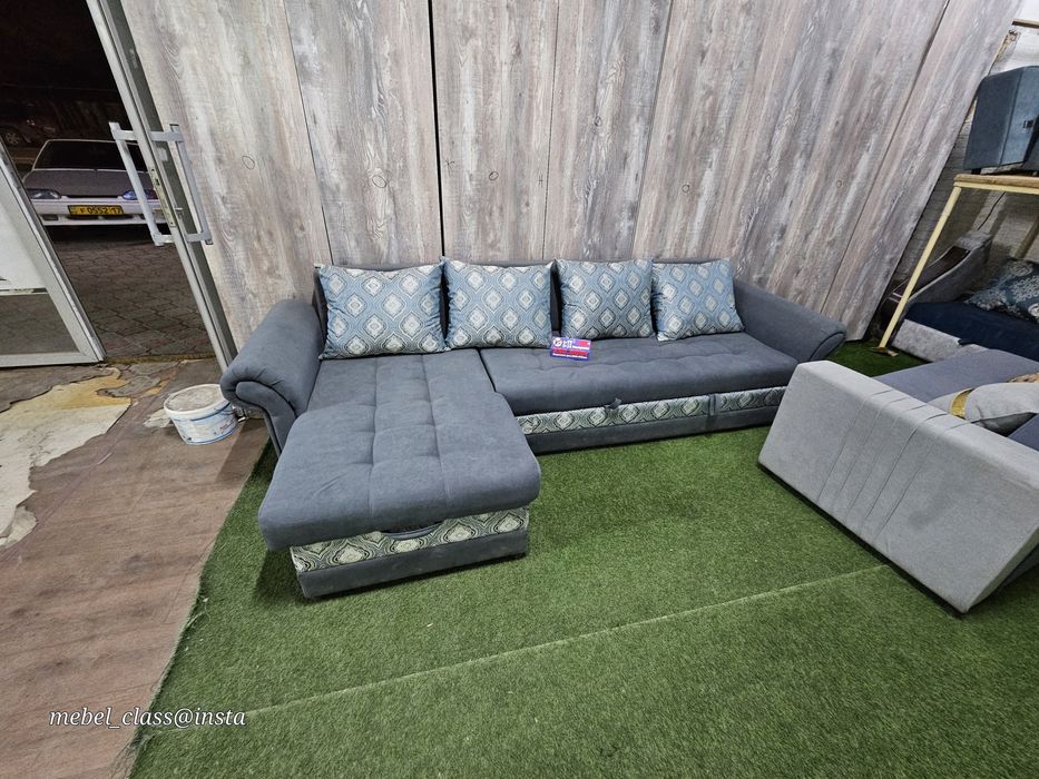 Диван Сафа угловые прямые