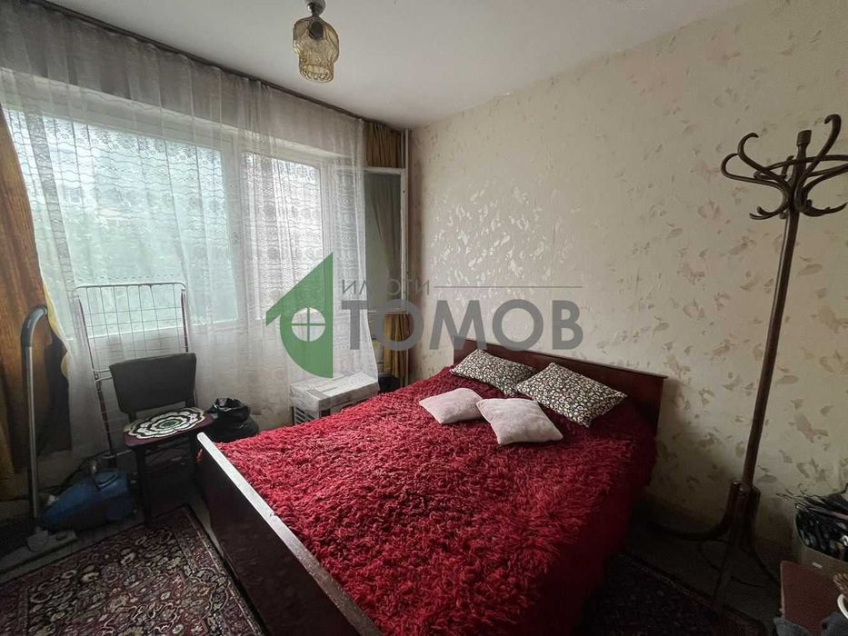 Продава се Двустаен апартамент в Шумен, Тракия - 60 кв.м за 1233 €/кв.м - Снимка #3