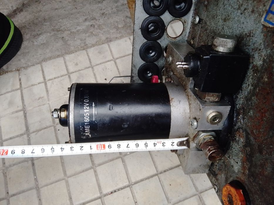 Хидравлична станция 12 V