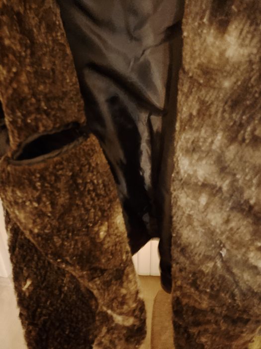 Продам мужскую кожаную куртку