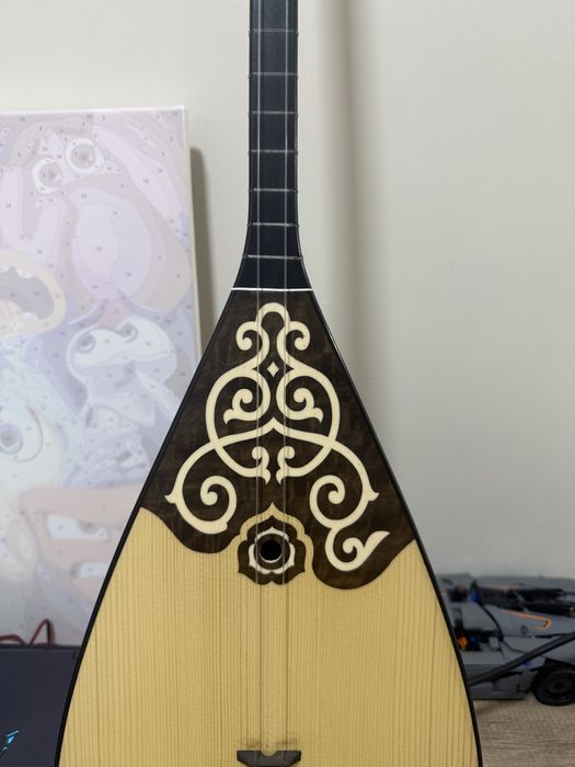 Жаңа проф домбыра сатылады