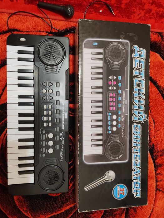 Детский синтезатор