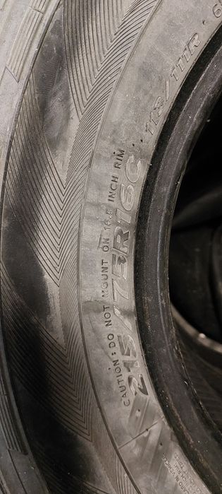 Шины зимние б.у. 215/75/16