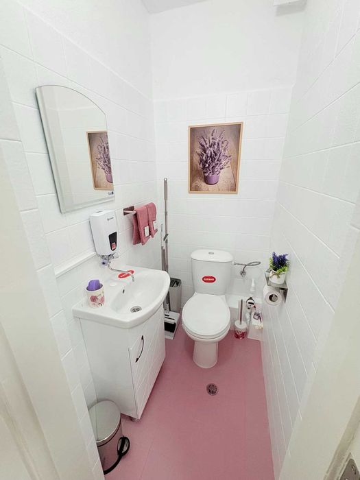 Дава се под наем Офис в Варна, Център - 84 кв.м за 890 € - Снимка #9