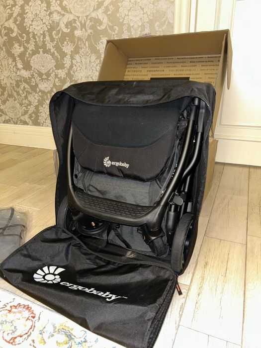 Ergobaby Metro+ Compact City Stroller