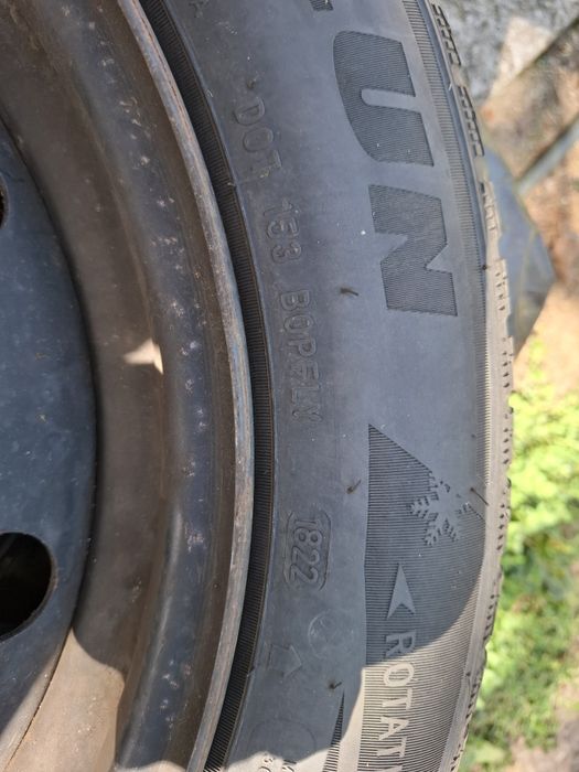 Cauciucuri de iarnă cu genți aproape noi pentru Renault  Laguna , Megane 3 ,Scenic 3 și Fluence 2010.