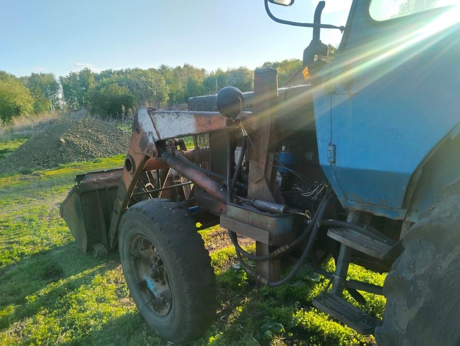 Продам трактор мтз